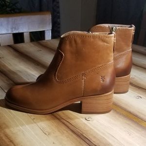 frye claire bootie cognac